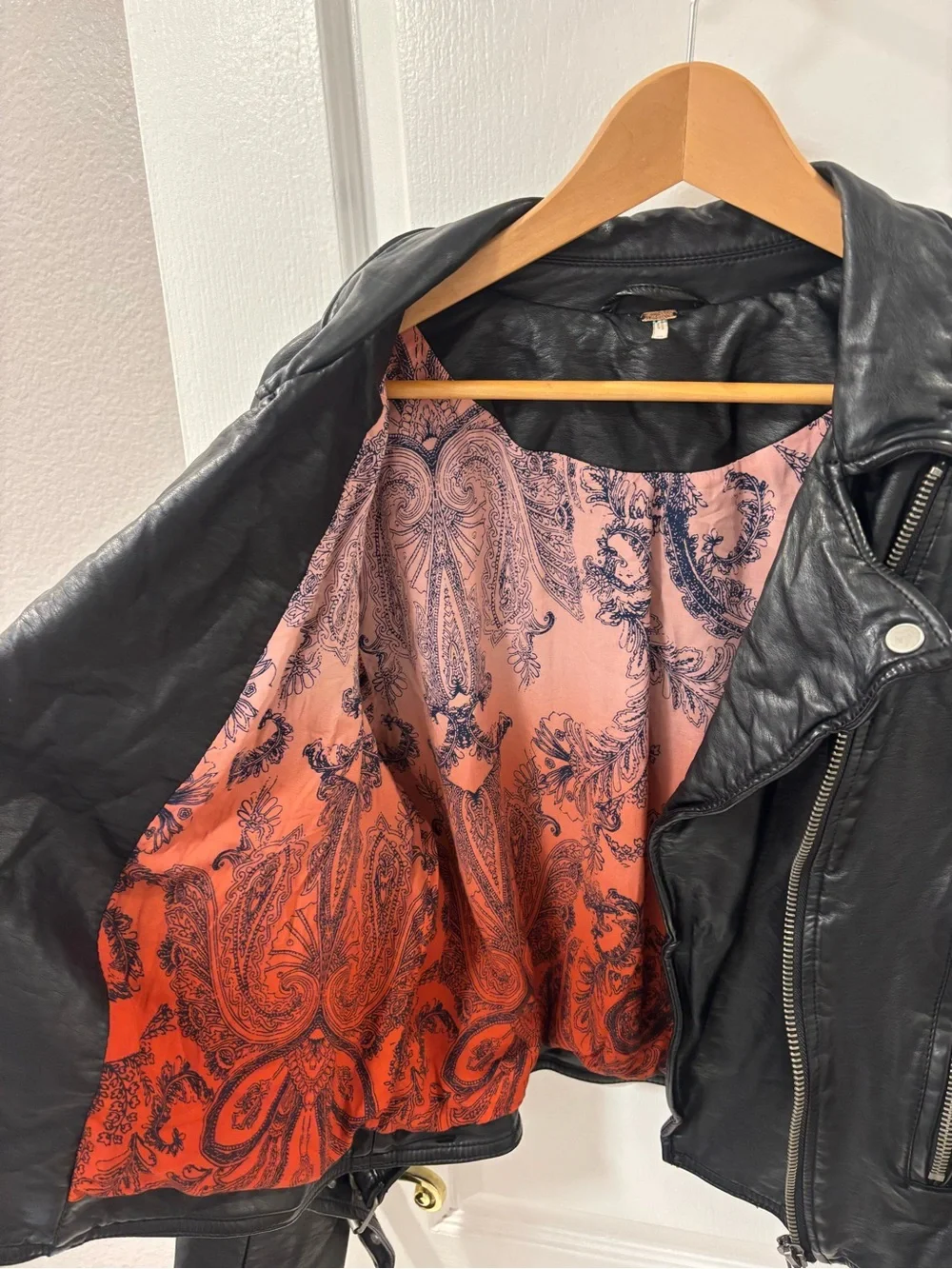 Free People Vegan Leather Black Classic Moto Jacket Red Paisley Lining Bikercore